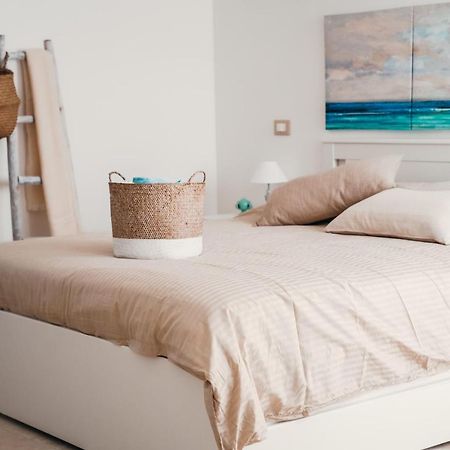 Tetti Bianchi - Deva'S Suite Home Ostuni Eksteriør billede