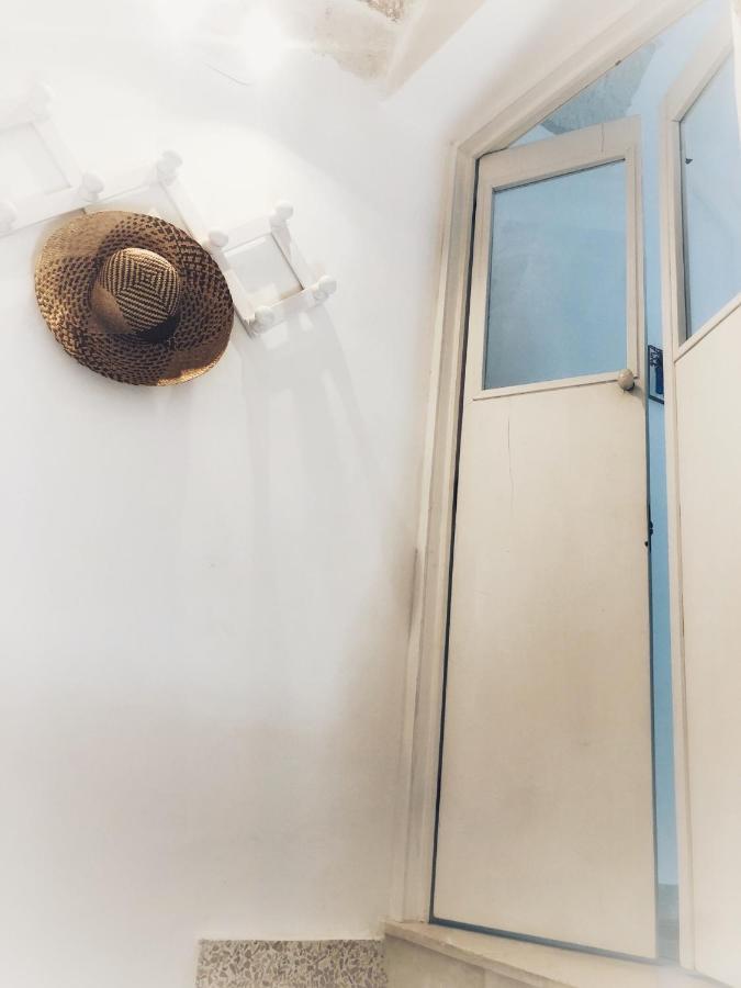 Tetti Bianchi - Deva'S Suite Home Ostuni Eksteriør billede