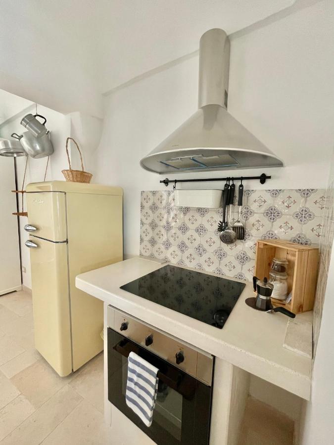 Tetti Bianchi - Deva'S Suite Home Ostuni Eksteriør billede